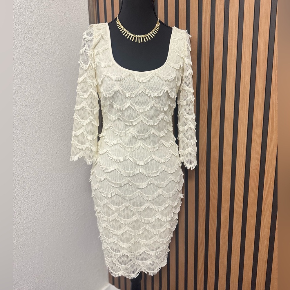 Guess Cream Fringe Scoop-Neck Long-Sleeve Bodycon Dress